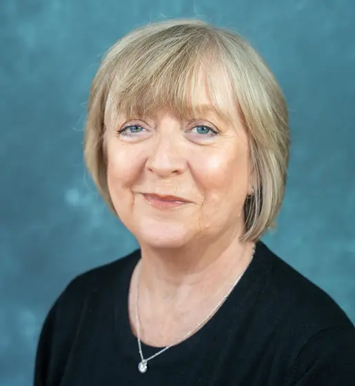 Anne D Alessandro Headshot 1