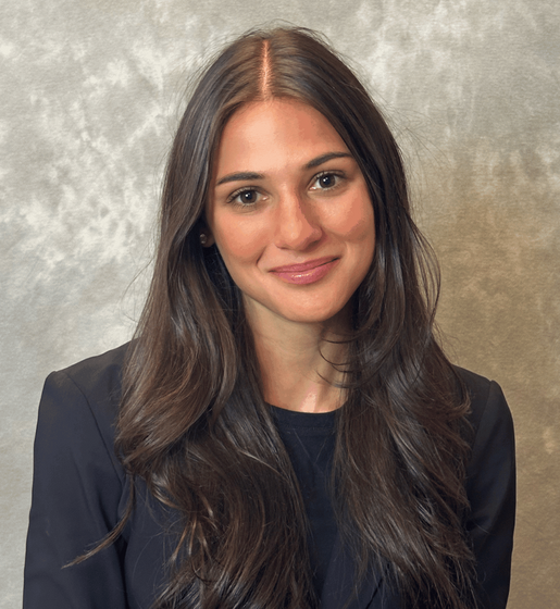 Emily Dugoff Headshot 1