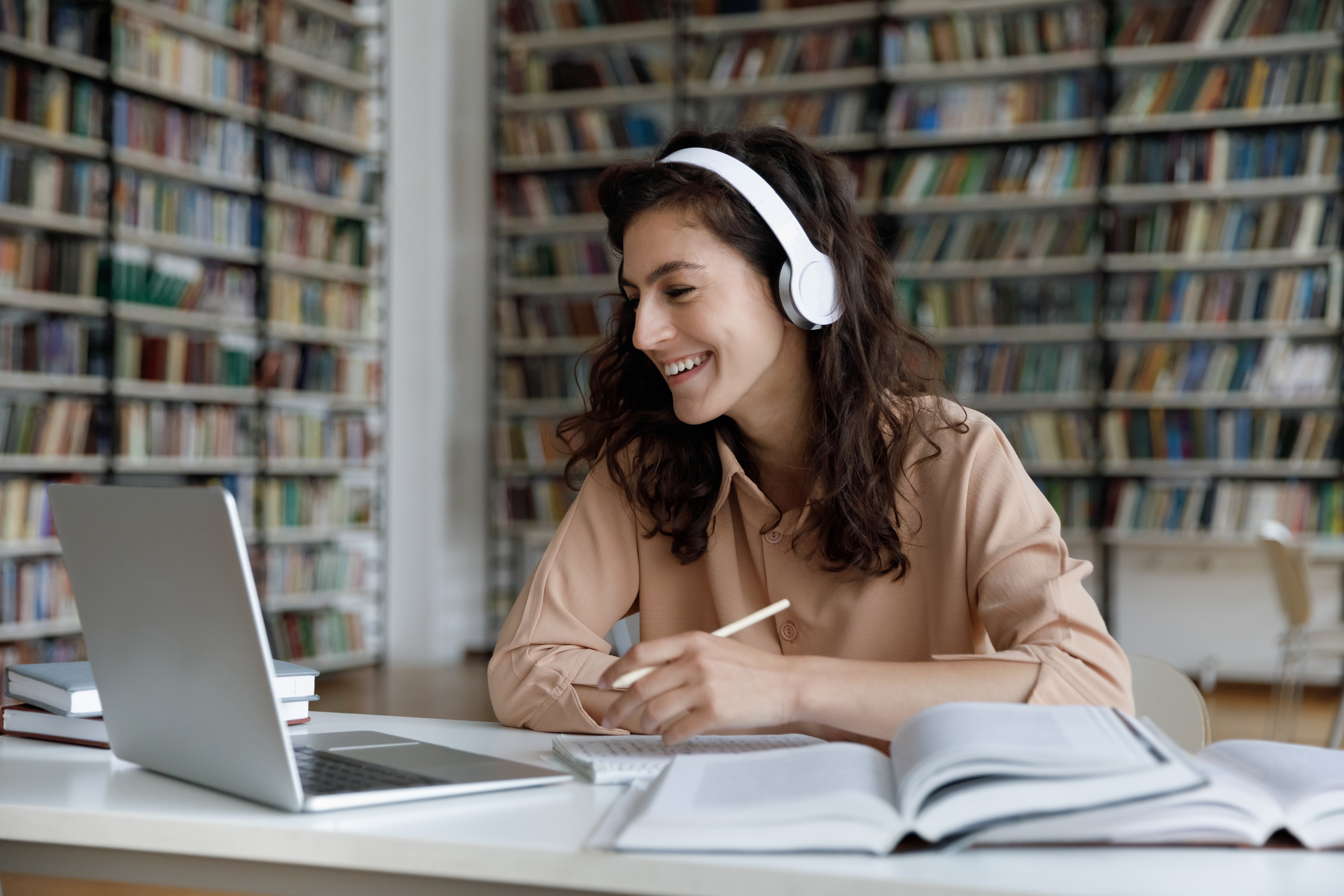 DBT Online Training Header